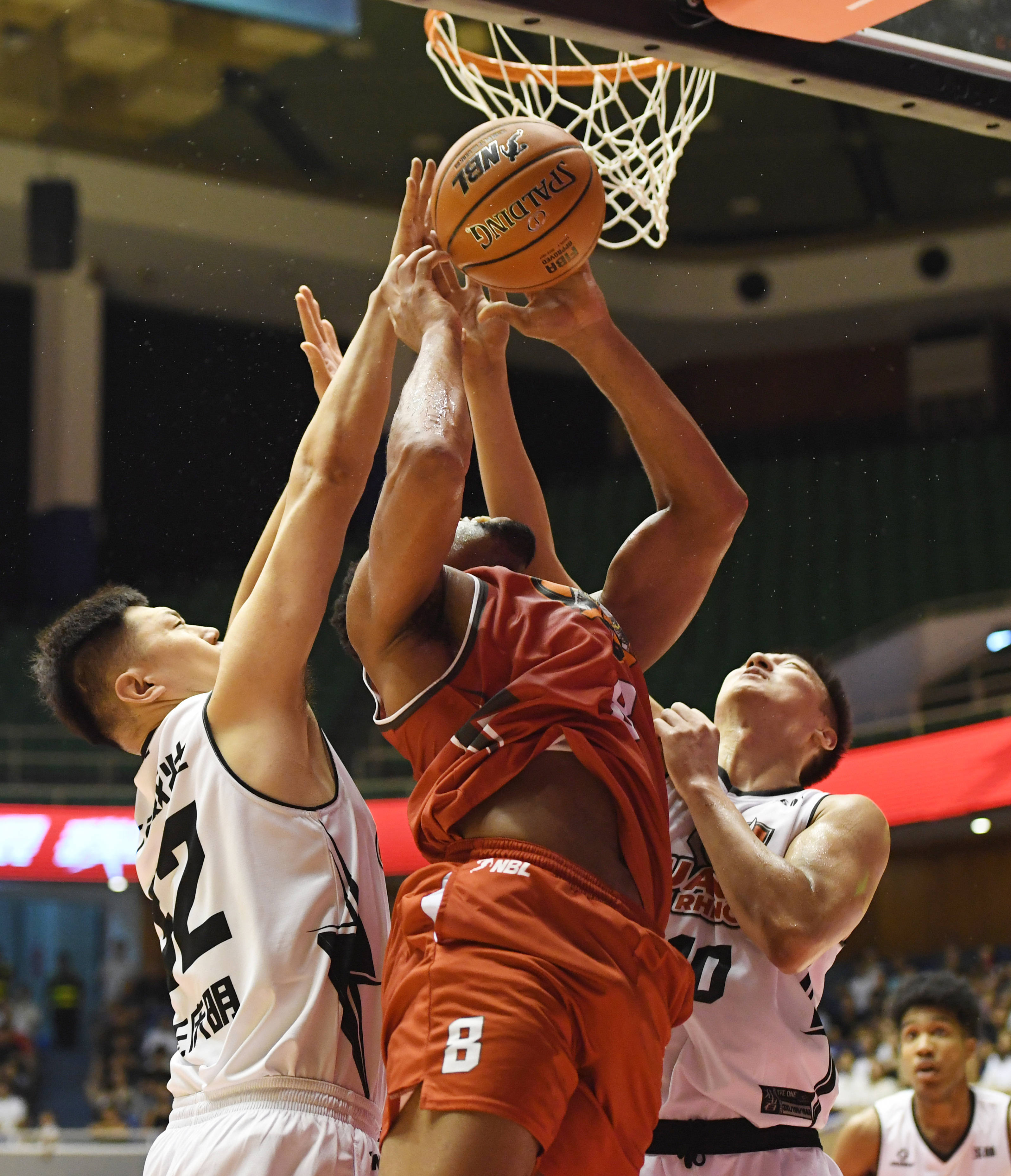 od体育竞技-包含广西男篮客场取胜，士气显著提升的词条